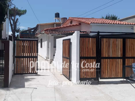 Chalet y Deptos foto 1