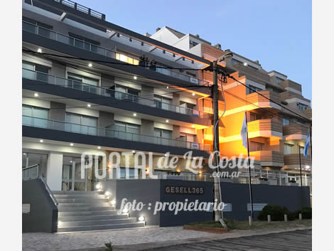 Departamento para 4 personas miniatura 2