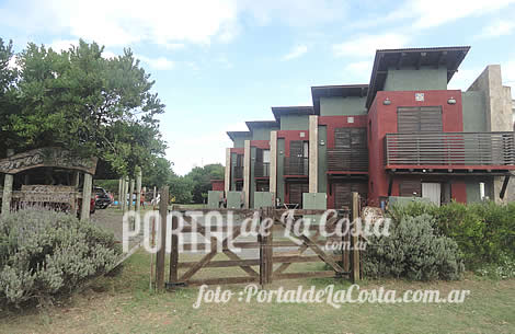 Deptos tipo cabañas miniatura 2