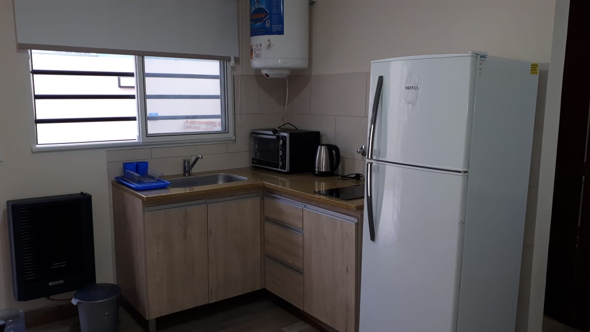 Monoambiente con parrilla a una cuadra del mar miniatura 4